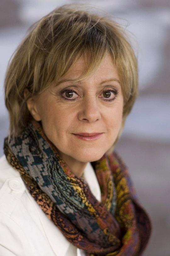 罗莎琳·艾尔斯 Rosalind Ayres照片