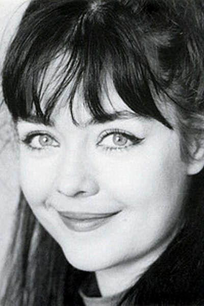 Caroline Milmoe照片