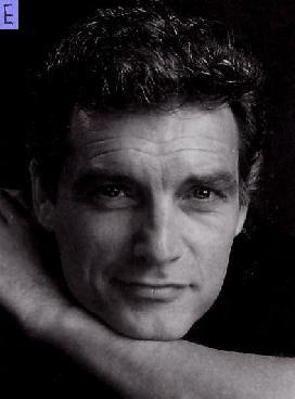 尼古拉斯·塞尔比 Nicholas Selby照片