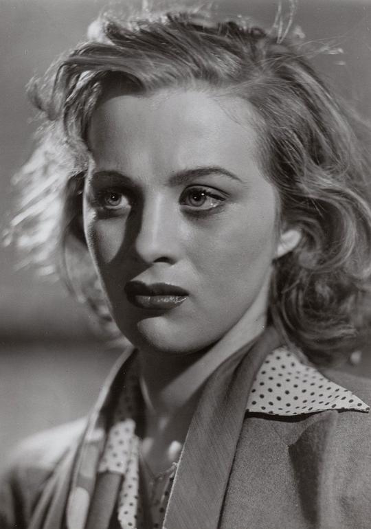 梅·扎特林 Mai Zetterling照片