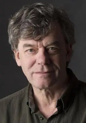 汤姆·麦卡穆斯 Tom McCamus照片