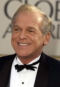 吉恩·坎菲尔德 Gene Canfield照片