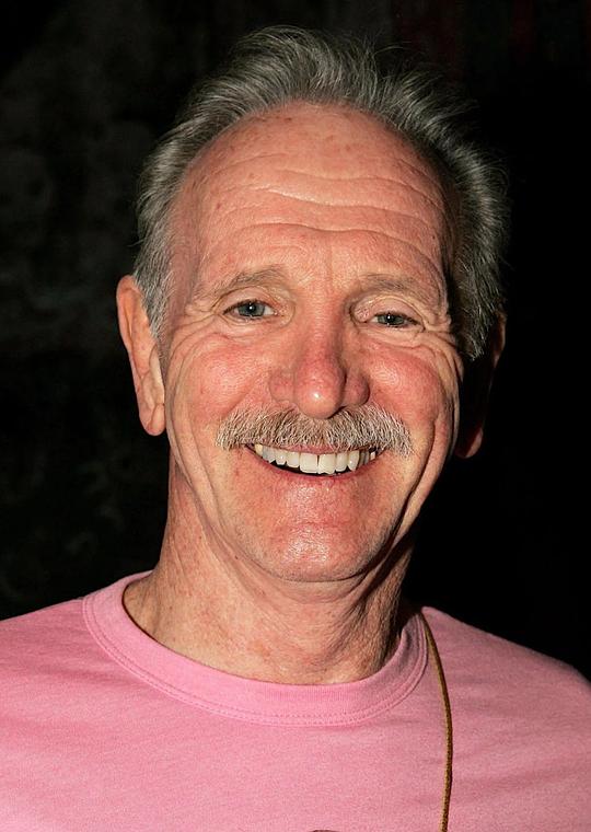 迈克尔·贝尔 Michael Bell照片