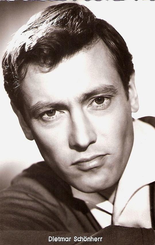 迪特马尔·舍恩赫尔 Dietmar Schönherr照片
