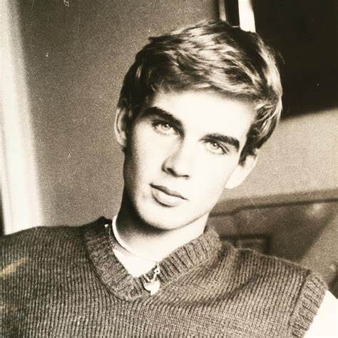 皮埃尔·科索 Pierre Cosso照片