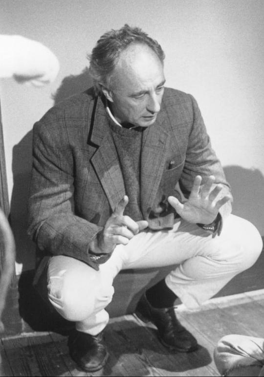 迈克尔·奥斯汀 Michael Austin照片