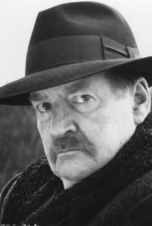 雷·麦克安利 Ray McAnally照片