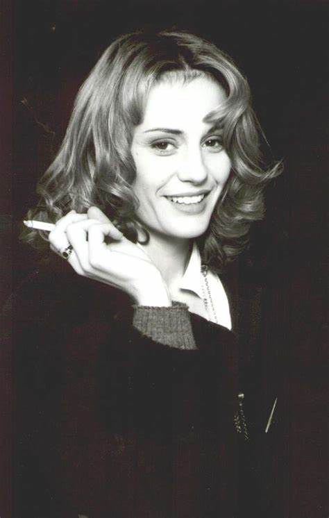 安东内拉·蓬西亚尼 Antonella Ponziani照片