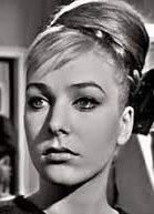 麦琪·赖特 Maggie Wright照片