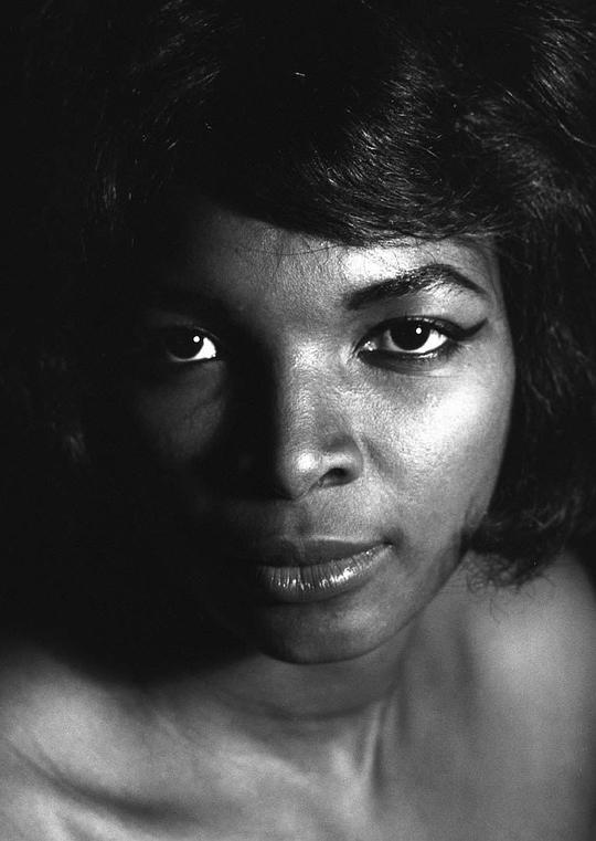 贝丽尔·坎宁安 Beryl Cunningham照片