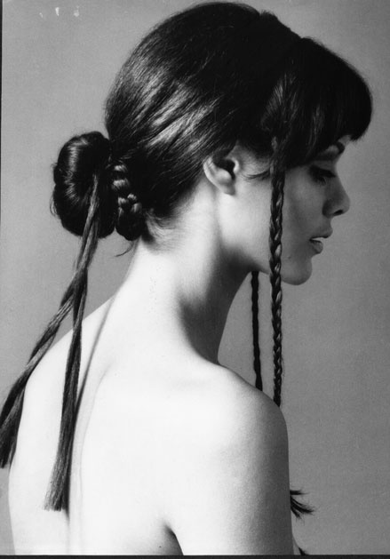 蒂娜·奥蒙特 Tina Aumont照片