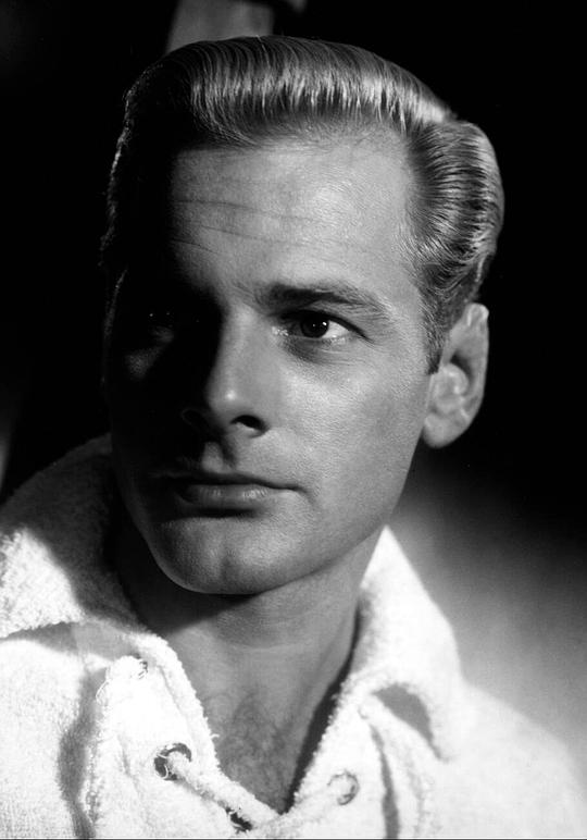 卡尔·谢尔 Carl Schell照片