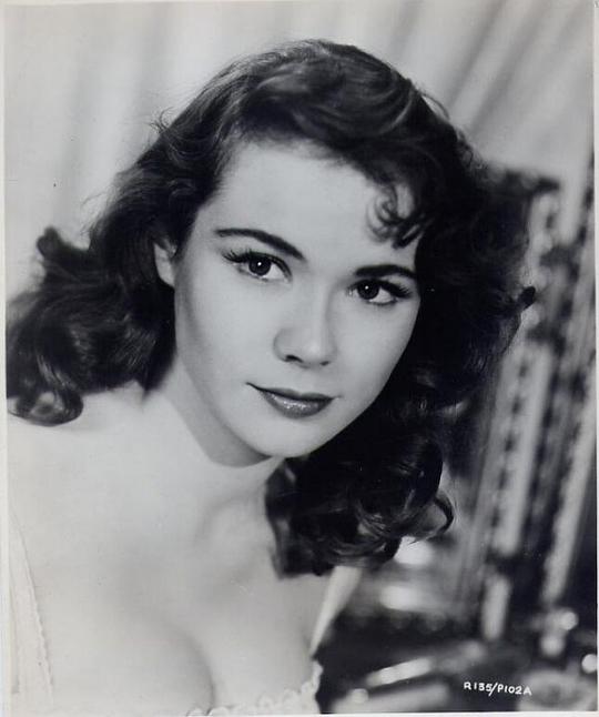 海瑟·西尔斯 Heather Sears照片