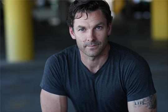 盖伊·威廉斯 Guy Williams照片