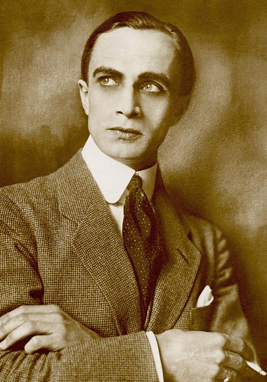 康拉德·韦特 Conrad Veidt照片