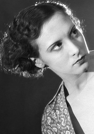 诺拉·贝琳 Norah Baring照片