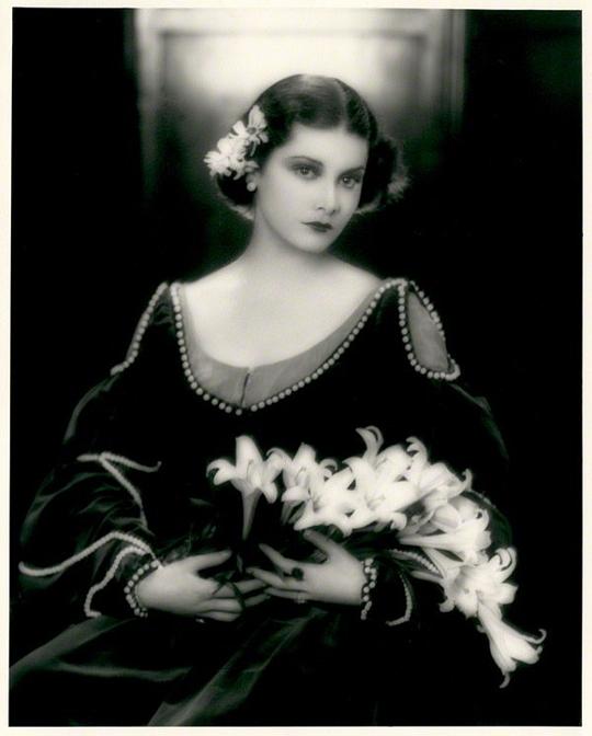 珀尔·阿盖尔 Pearl Argyle照片