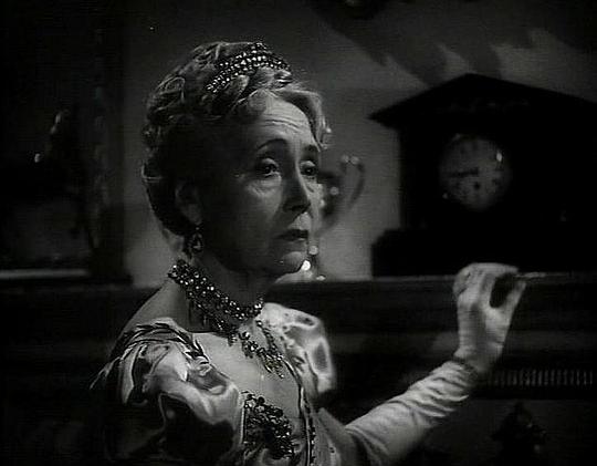 海伦哈耶 Helen Haye照片