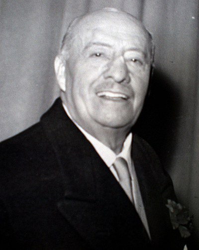 休米韦克菲尔德 Hugh Wakefield照片