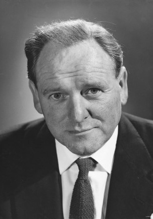 伯纳德·李 Bernard Lee照片