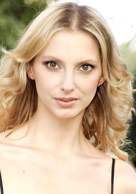 弗雷德里克·贝尔 Frédérique Bel照片