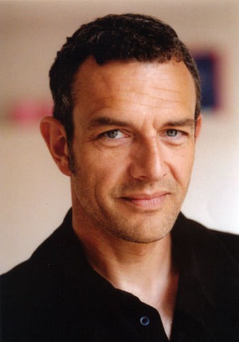 让-伊夫·贝特鲁 Jean-Yves Berteloot照片