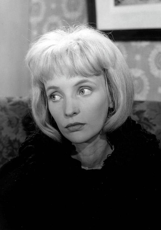 爱迪丝·斯考博 Edith Scob照片