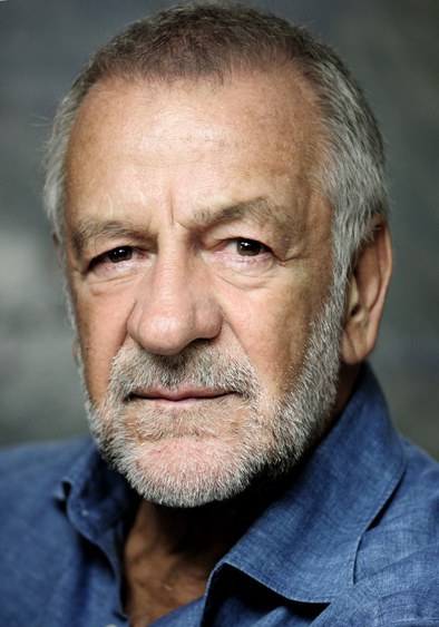 Luciano Virgilio照片