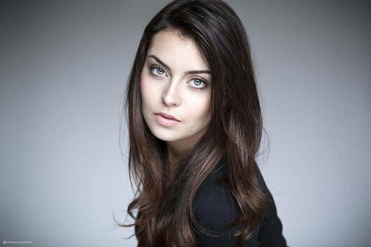 洛拉·弗雷 Lola S. Frey照片