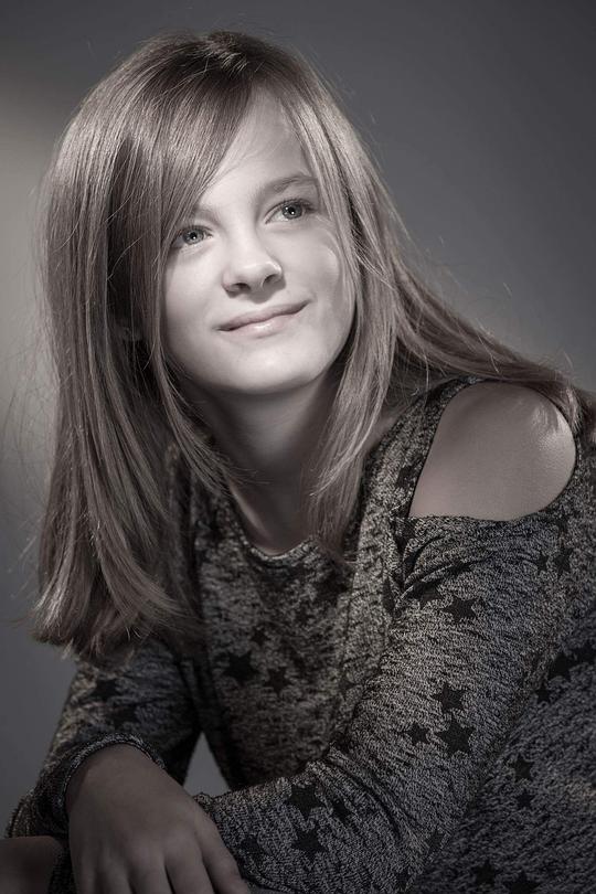 芳汀·阿杜安 Fantine Harduin照片