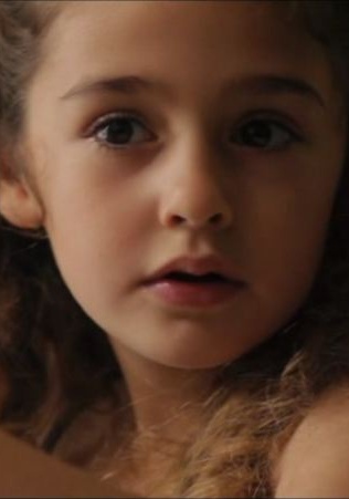 玛龙·莱瓦纳 Malonn Lévana照片