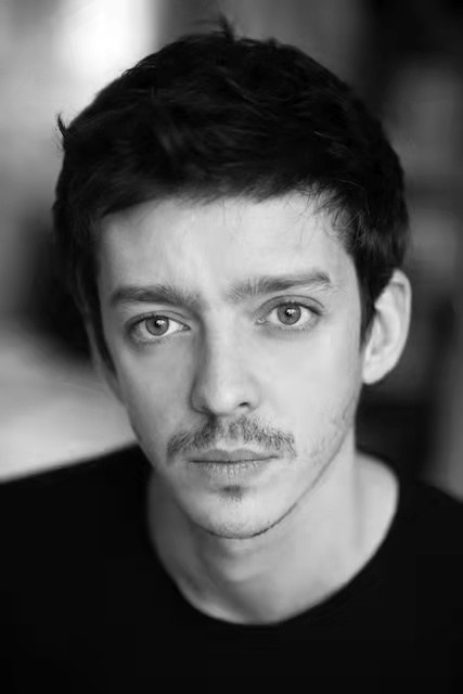 纳威尔·佩雷兹·毕斯卡亚特 Nahuel Pérez Biscayart照片