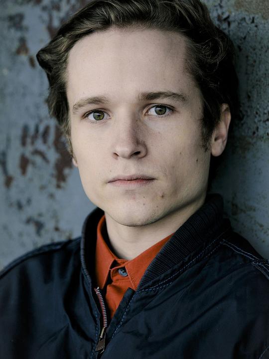 安东·范·卢克 Anton von Lucke照片