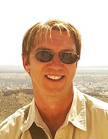 特伦斯·斯卡梅尔 Terrence Scammell照片