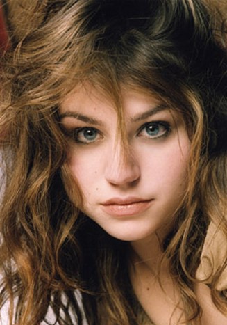 艾米莉·德奎恩 Émilie Dequenne照片