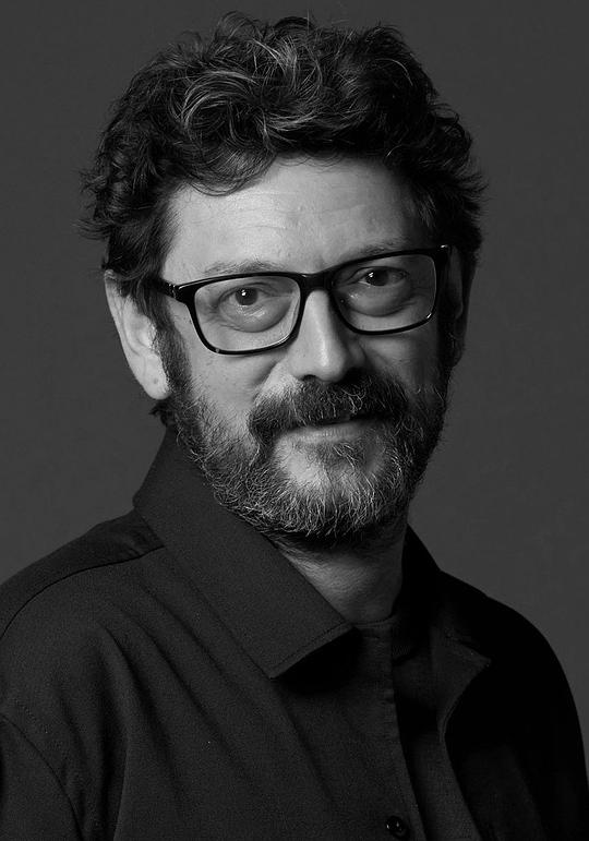 曼诺罗·索洛 Manolo Solo照片