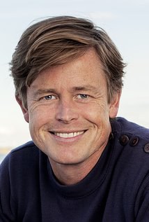 卡斯珀·菲利普森 Caspar Phillipson照片