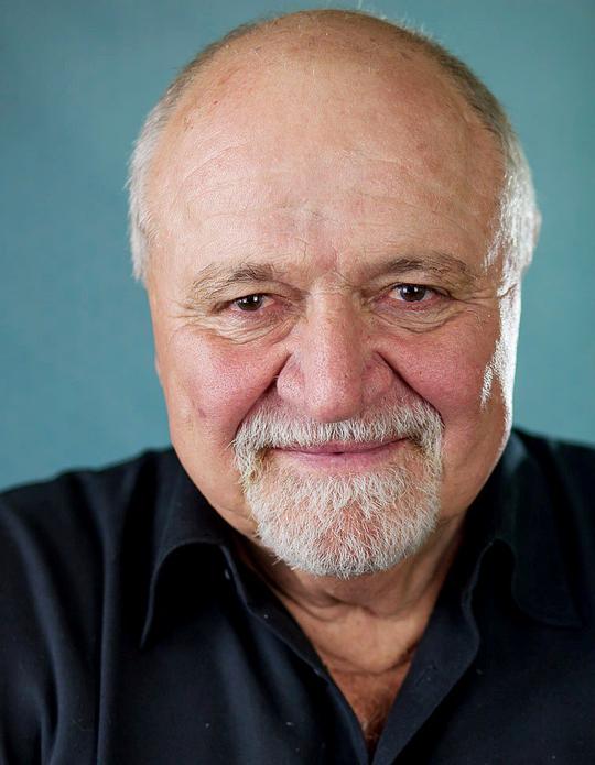 史蒂夫·艾斯汀 Steve Eastin照片