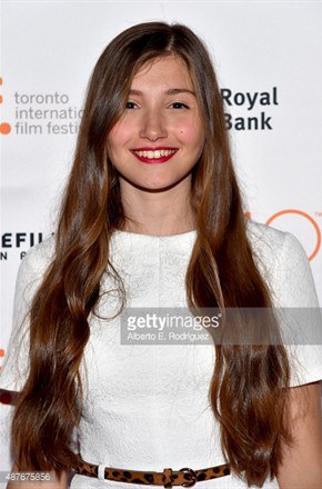 伊利亚达·阿克迪肯 Ilayda Akdogan照片