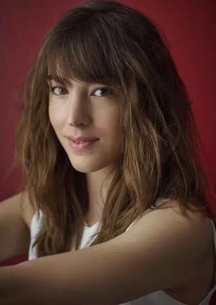 阿米莉娜·利穆西 Amélina Limousin照片