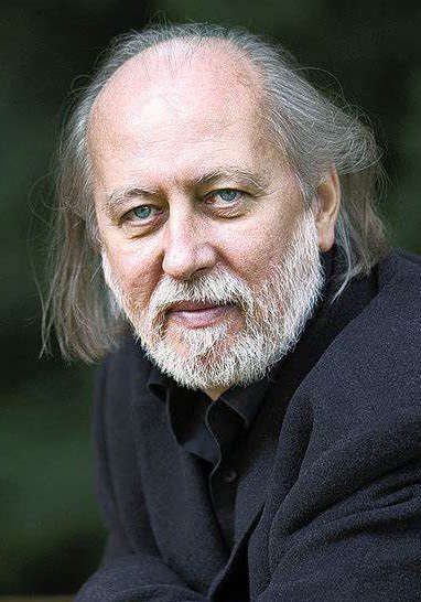 克拉斯诺霍尔卡伊·拉斯洛 László Krasznahorkai照片