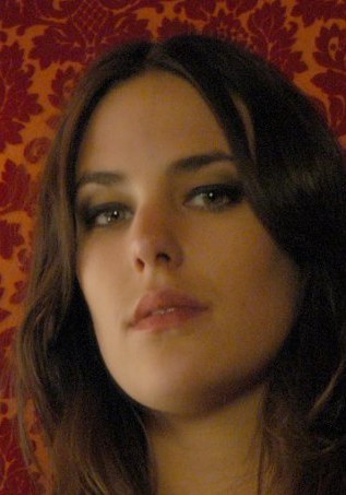 Julie Fournier照片