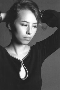 伊希尔·勒·贝斯柯 Isild Le Besco照片