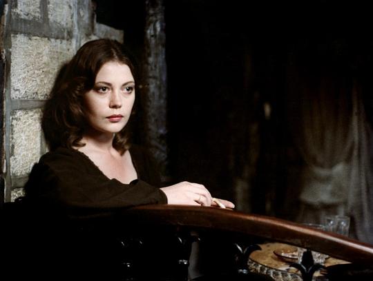 布丽吉特·卡蒂永 Brigitte Catillon照片