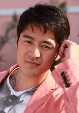 尚于博 Yubo Shang照片