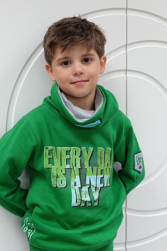 西蒙·科德里 Simon Caudry照片