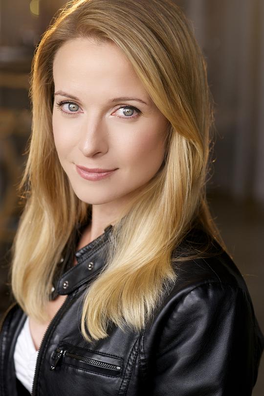 梅瑞狄斯·帕特森 Meredith Patterson照片