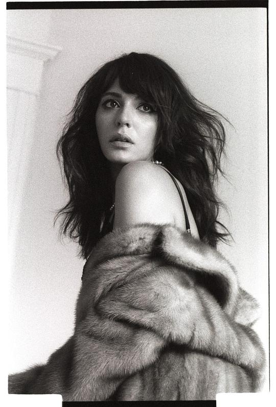 莫妮亚·肖克里 Monia Chokri照片