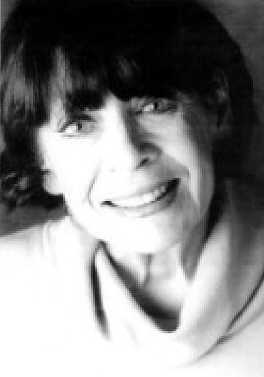 凯瑟琳·贝然 Catherine Bégin照片