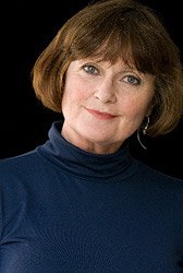 布朗温·曼特尔 Bronwen Mantel照片